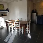 Nyaraló In With Pool & Terrace